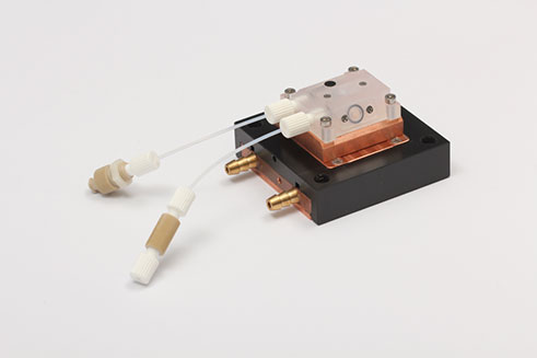 Solid/Liquid Cell 